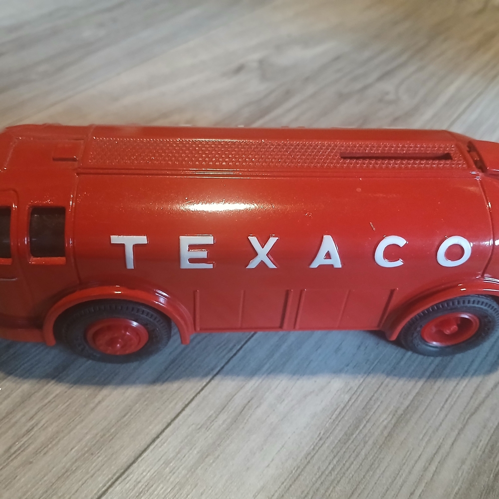 Vtg Texaco Truck Coin Bank